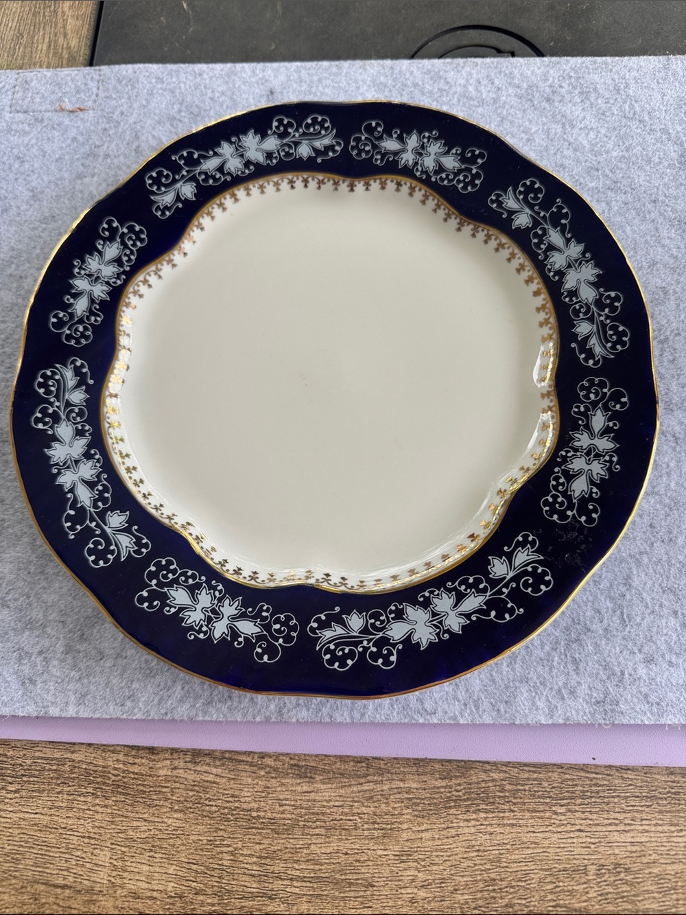 Zsolnay Pecs Hungary Classic Navy and Gold Decorative Dinner Plate - Home Dining